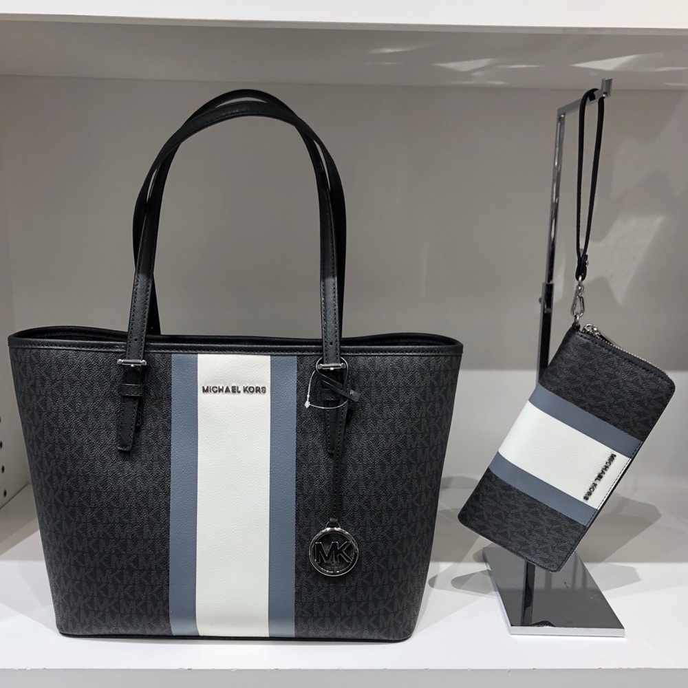 Michael Kors Jet Set Tote